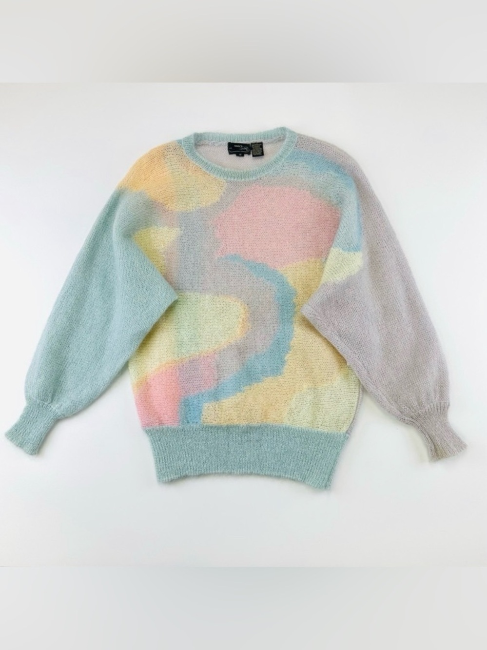 80s Vintage pastel mohair sweater womens Medium round neck abstract